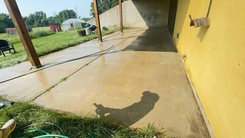 Concrete Cleaning Services image