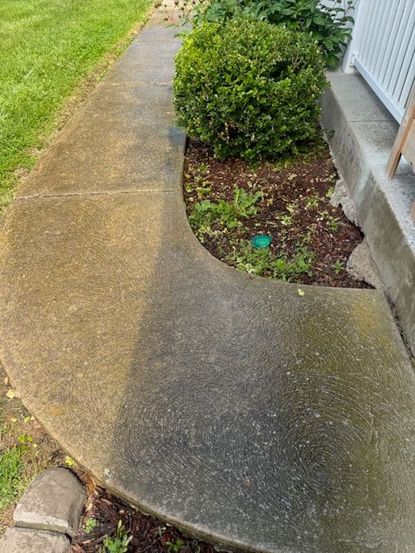 Project Dardenne Prairie Walkway Pressure Wash Magic image